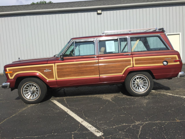 Jeep Grand Wagoneer SUV 1986 Maroon Refurbished by Wagon Master 1986 Jeep Wagoneer
