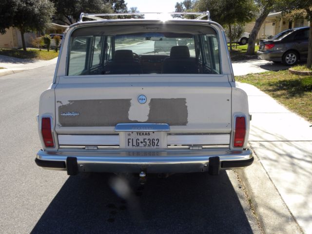 1985 Jeep Wagoneer - photo 2