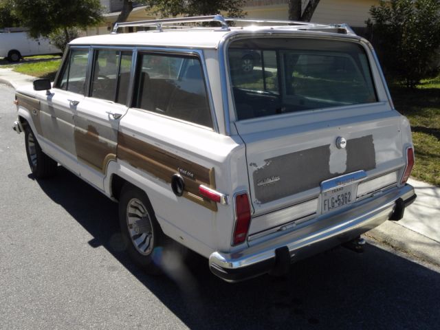 1985 Jeep Wagoneer - photo 3