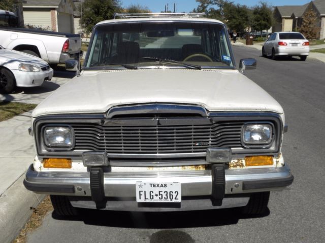 1985 Jeep Wagoneer - photo 6