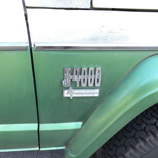 1973 Jeep J4000 0 - photo 9