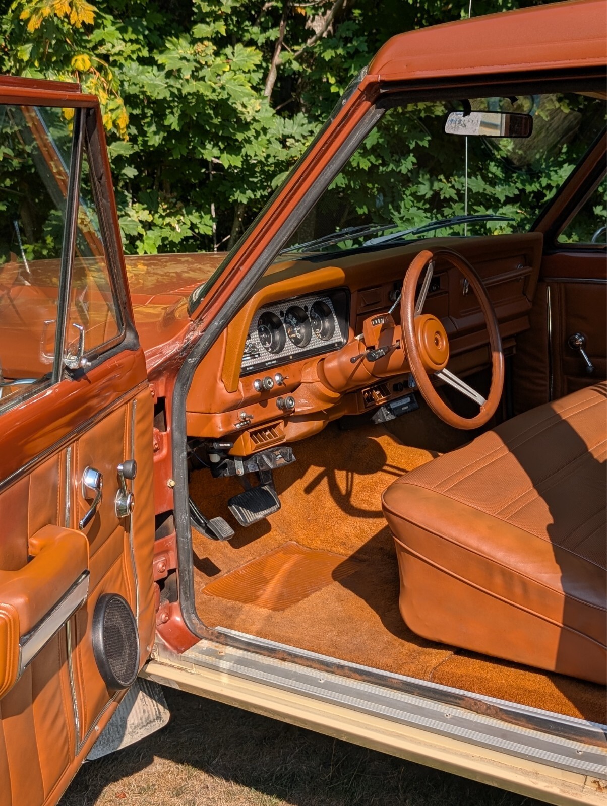 1982 Jeep J20 pickup - photo 8