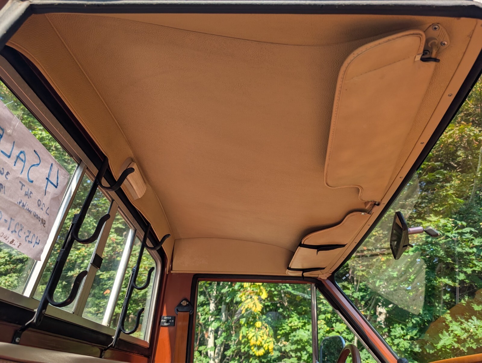 1982 Jeep J20 pickup - photo 9