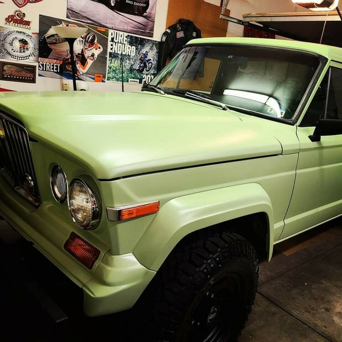 1985 Jeep J20 - photo 3
