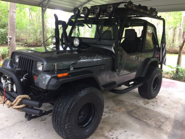 1993 Jeep Wrangler - photo 2
