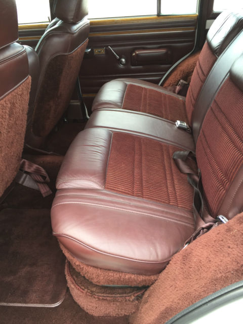 1990 Jeep Wagoneer - photo 7