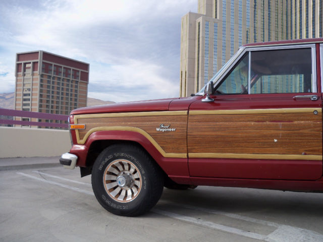 1985 Jeep Wagoneer -- - photo 10