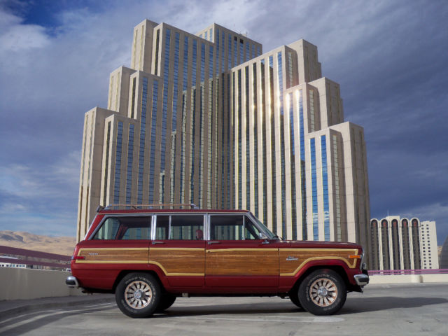 1985 Jeep Wagoneer -- - photo 3