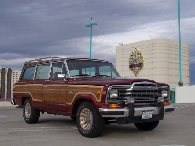 1985 Jeep Wagoneer -- - photo 5