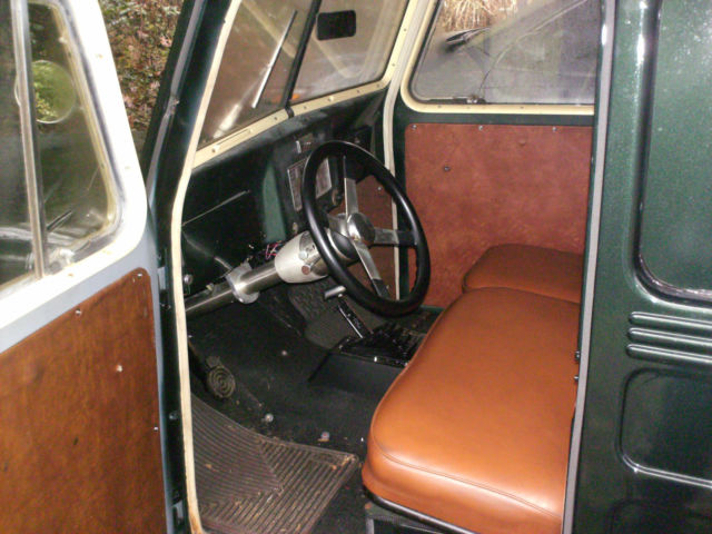1951 Willys S/W panel wagon - photo 3
