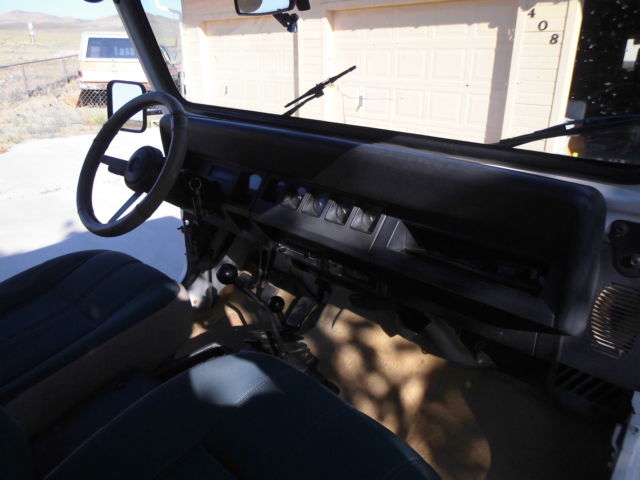1992 Jeep Wrangler - photo 8
