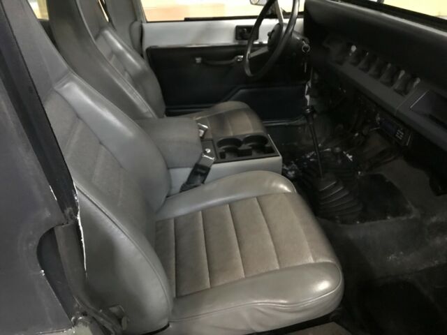 1992 Jeep Wrangler - photo 10