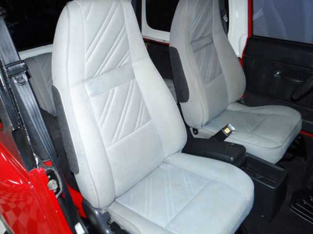 1994 Jeep Wrangler Renegade - photo 7