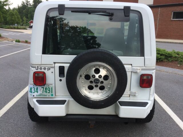 1992 Jeep Wrangler Renegade - photo 5