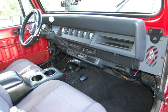 1991 Jeep Wrangler Renegade - photo 9