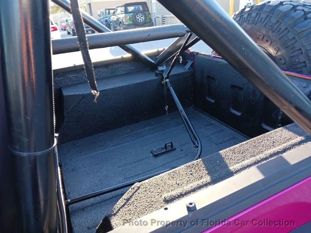 1991 Jeep Wrangler S 4X4 5-Speed Manual - photo 6