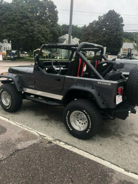 Jeep Wrangler YJ - 1987. Professionally rebuilt and maintained. Many extras.. 1987 Jeep Wrangler YJ