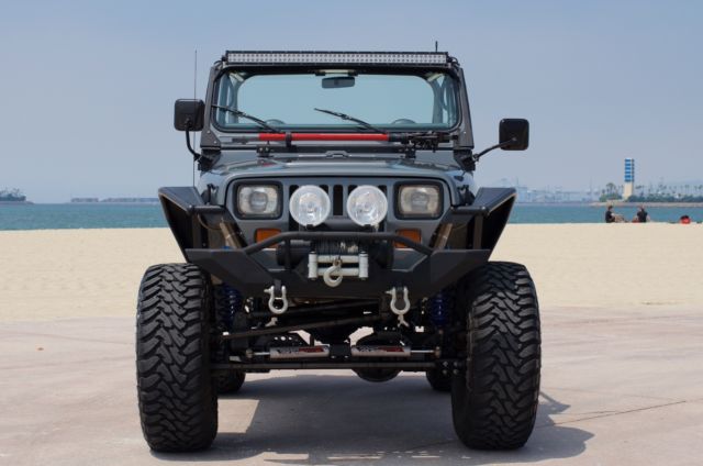 1990 Jeep Wrangler - photo 2
