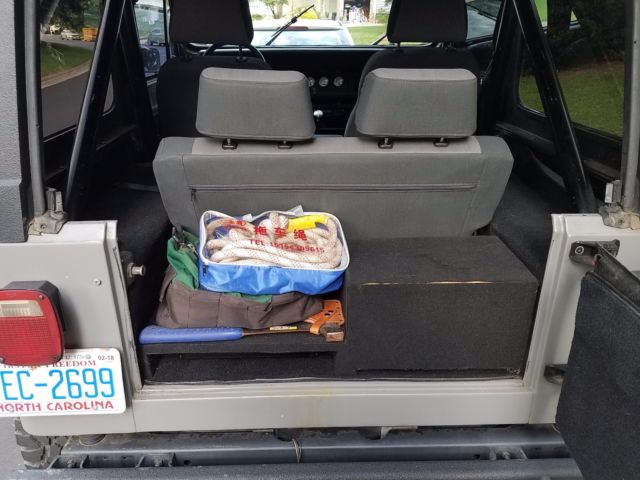 1991 Jeep Wrangler - photo 11