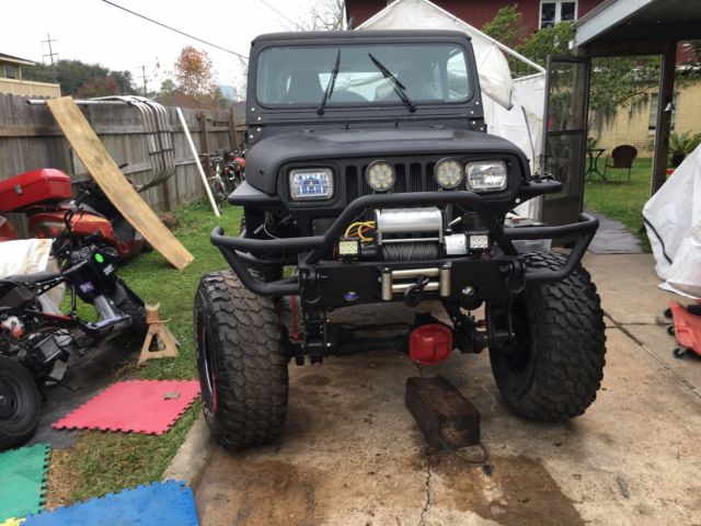 1987 Jeep Wrangler custom - photo 2