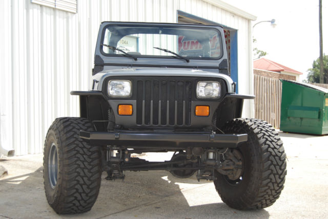 1989 Jeep Wrangler - photo 2