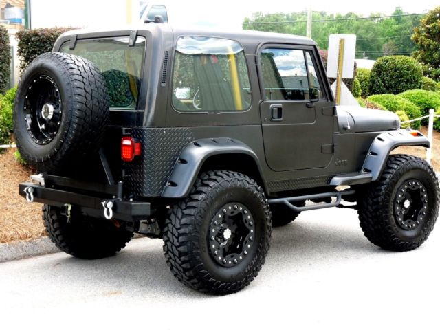 1987 Jeep Wrangler - photo 3