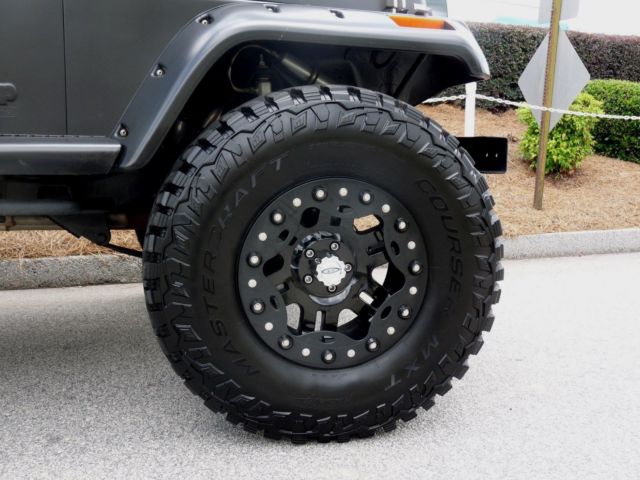 1987 Jeep Wrangler - photo 7