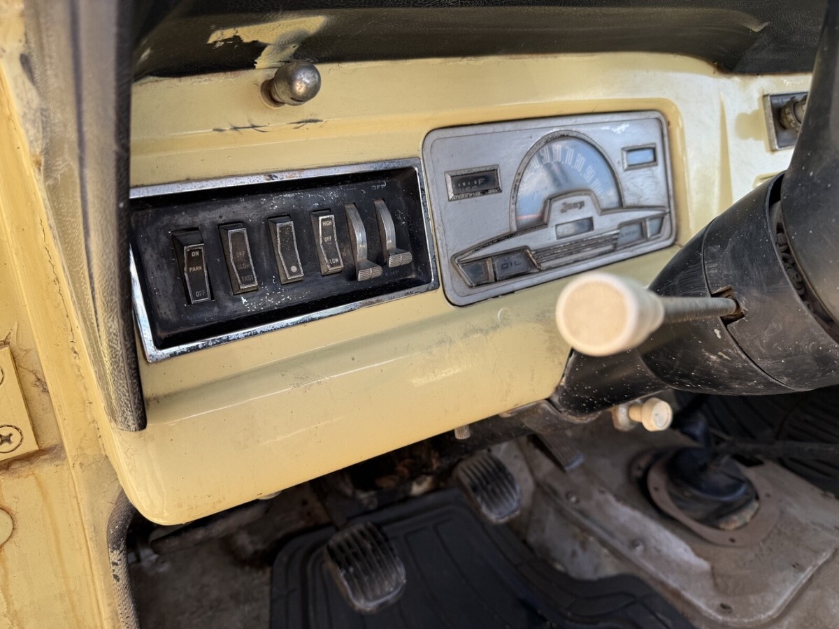 1969 Jeep Commando - photo 12