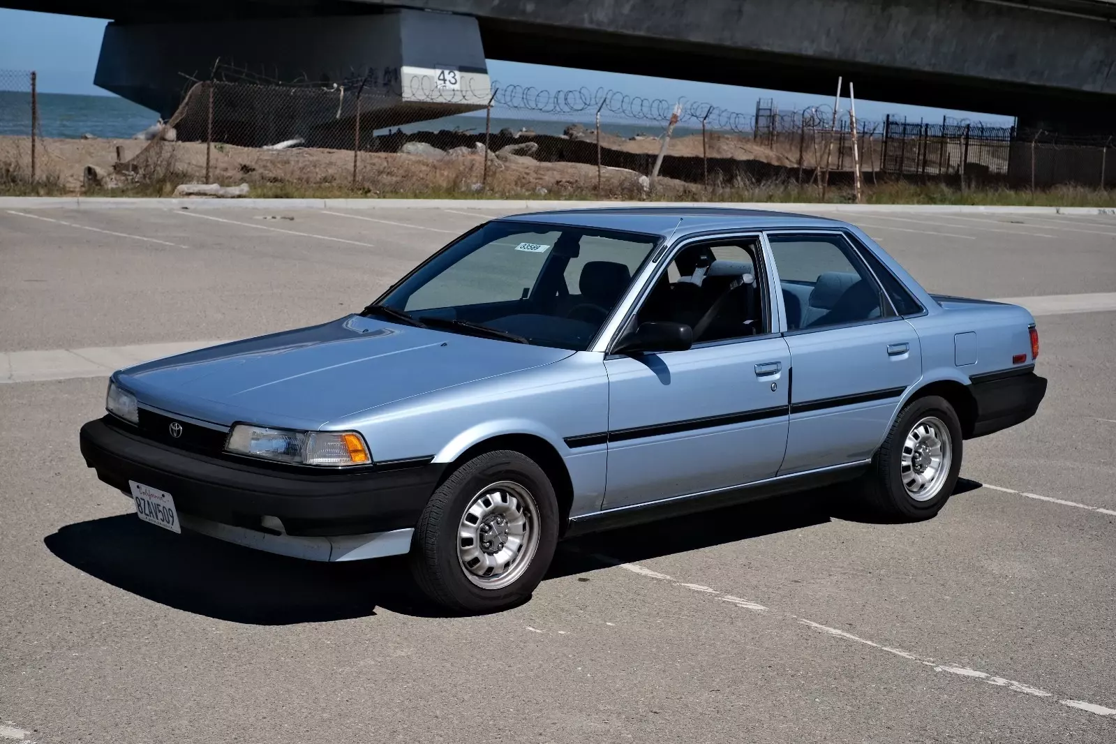 JT2SV24E3L3427406 1990 Toyota Camry