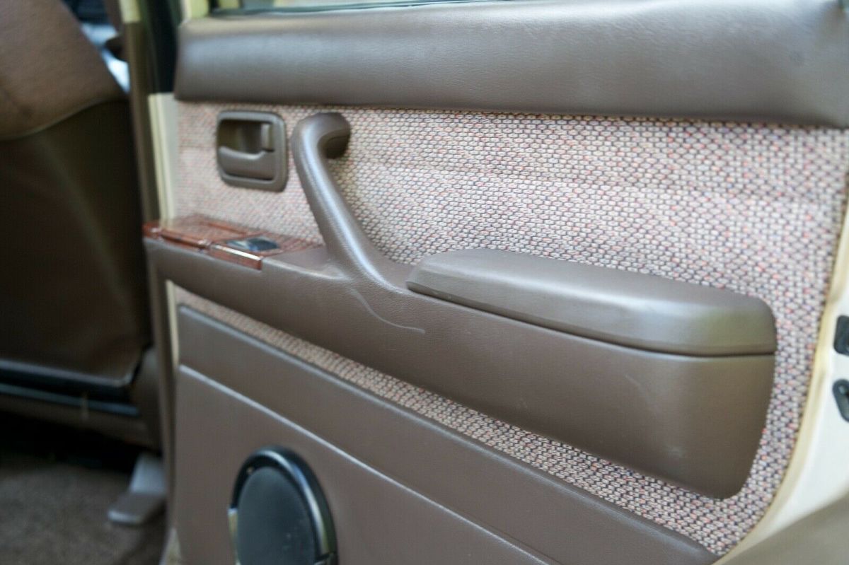 1991 Toyota Land Cruiser - photo 11