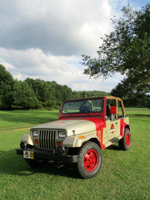 JURASSIC PARK JEEP 1994 2dr 2.5L I4 Manual 4WD SUV (TURN KEY!) 1994 Jeep Wrangler Jurassic Park