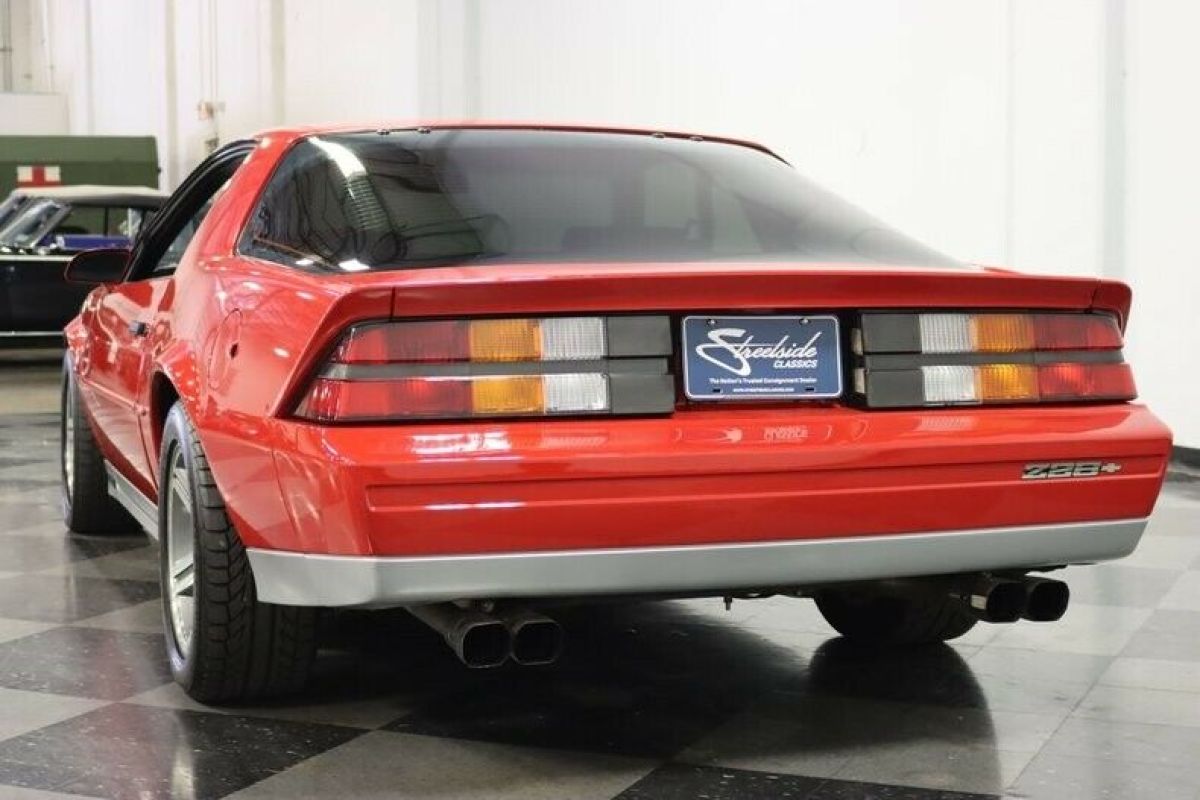 1983 Chevrolet Camaro Z/28 - photo 11