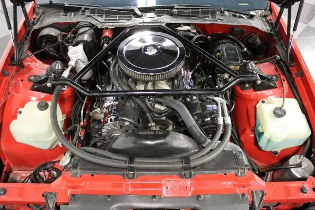 1983 Chevrolet Camaro Z/28 - photo 4