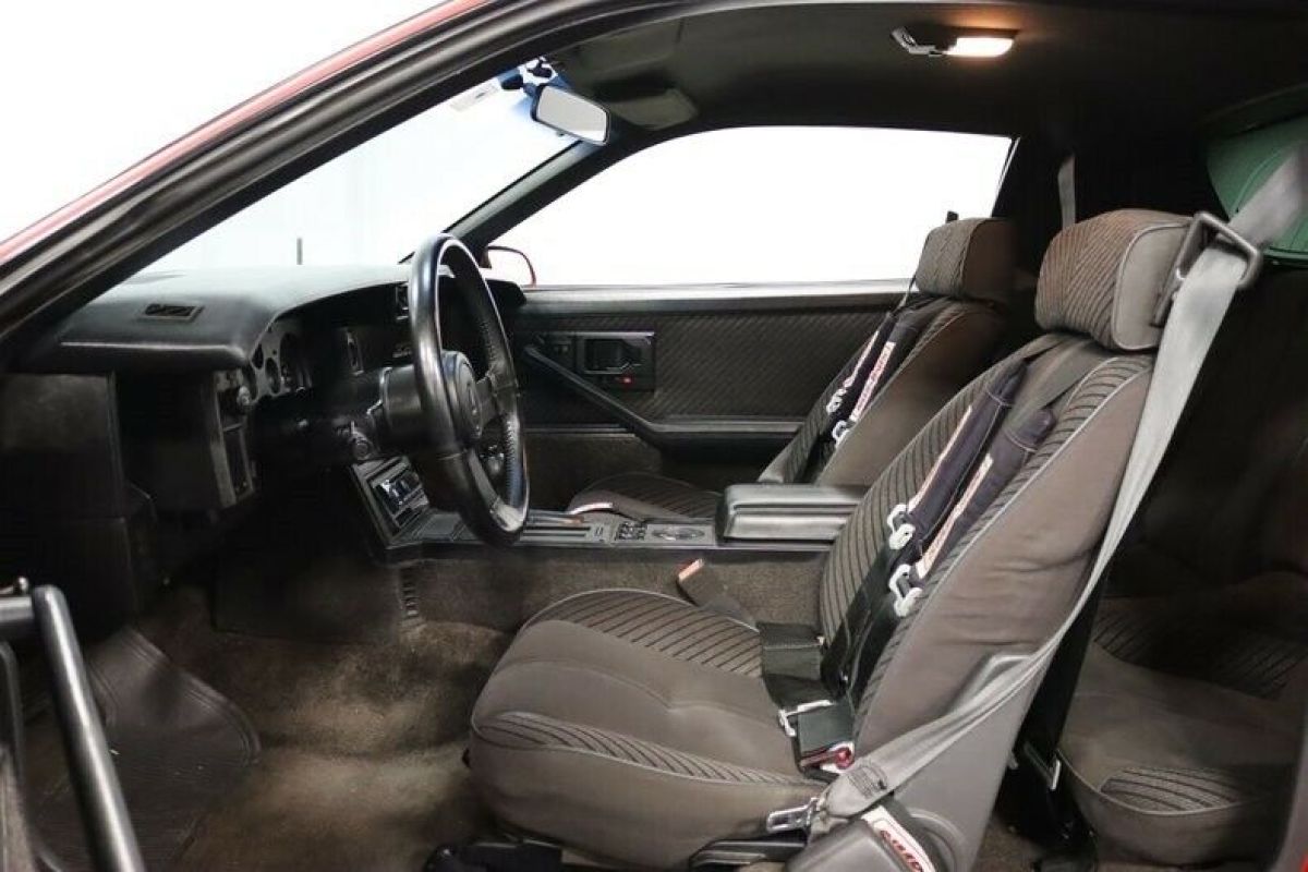 1983 Chevrolet Camaro Z/28 - photo 5