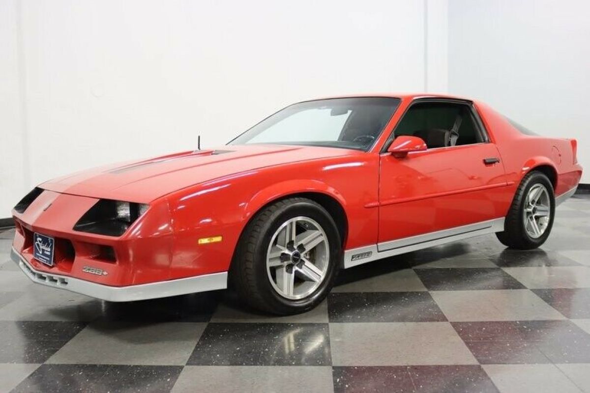 1983 Chevrolet Camaro Z/28 - photo 6