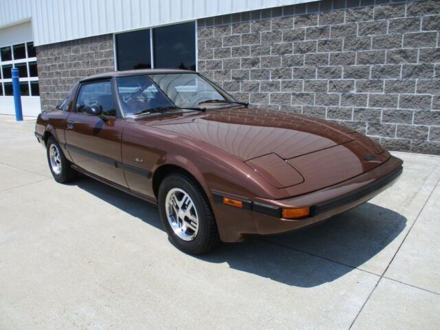 1983 Mazda RX-7 GSL - photo 2