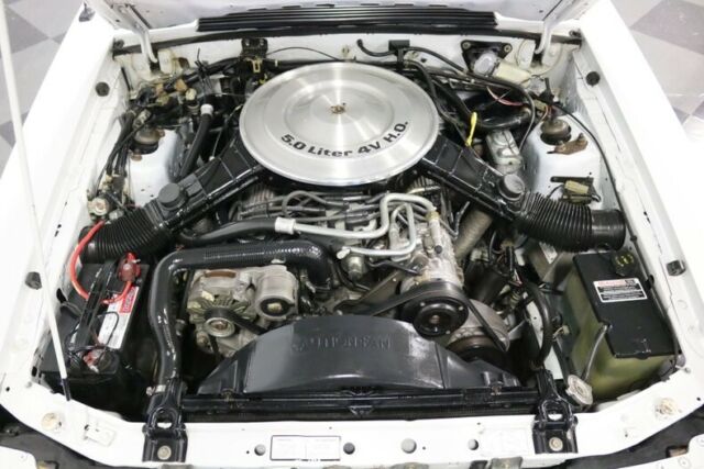 1985 Ford Mustang GT Convertible - photo 4