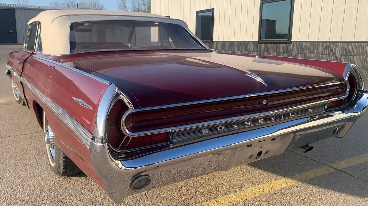 1962 Pontiac Bonneville Convertible - photo 6