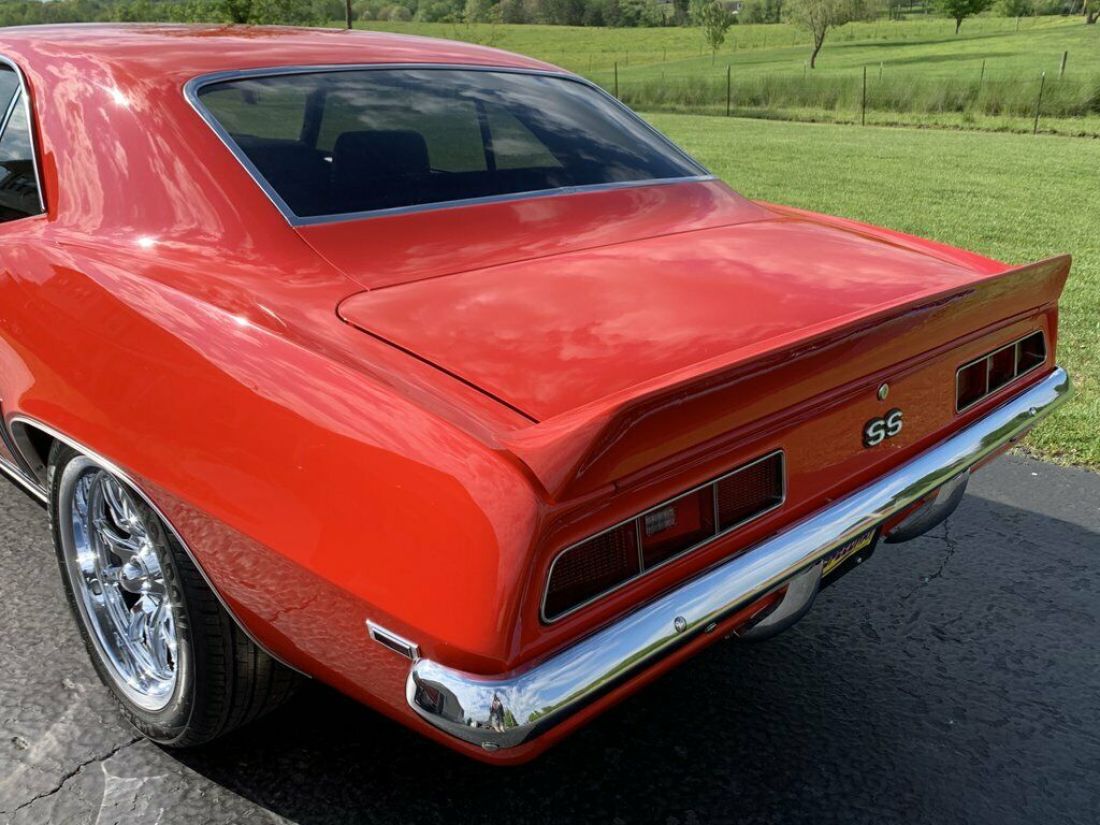 1969 Chevrolet Camaro - photo 9