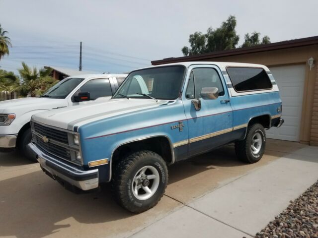 K-5 4X4 BLAZER FACTORY CONDITION IN GREAT SHAPE NEVER LIFTED OR ABUSED NEW ENGIN 1984 Chevrolet Blazer K-5 K-10 SILVERADO