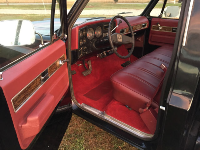 1976 Chevrolet C-10 K-10 4x4. Scottsdale trim package - photo 7