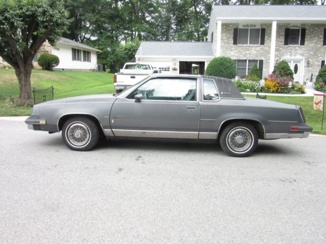 1986 Oldsmobile Cutlass Brougham - photo 3