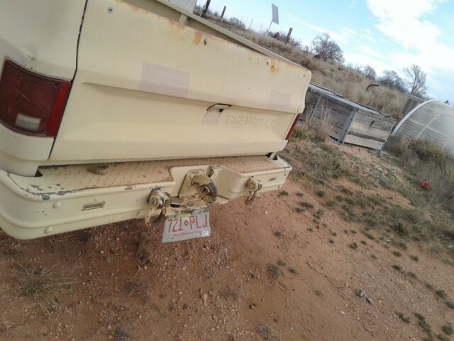 1984 Chevrolet C/K Pickup 3500 - photo 4