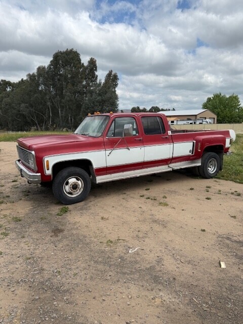 1977 Chevrolet C-10 k30 Silverado Squarebody dually 4x4 - photo 3