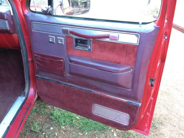 1986 Chevrolet Blazer Silverado - All Original - ZERO Rust - Loaded - photo 7
