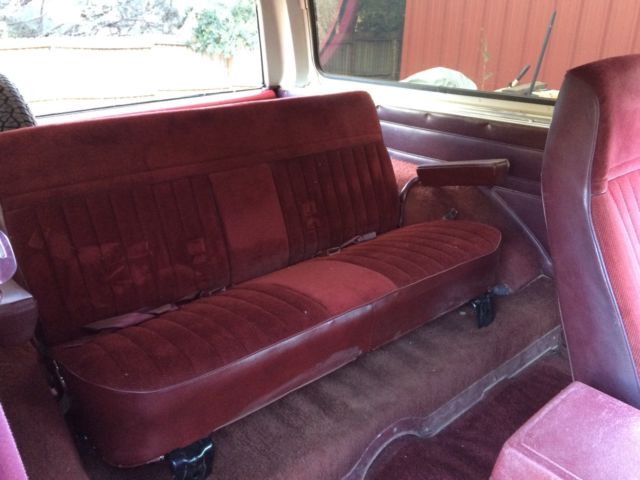 1986 Chevrolet Blazer Silverado - All Original - ZERO Rust - Loaded - photo 9