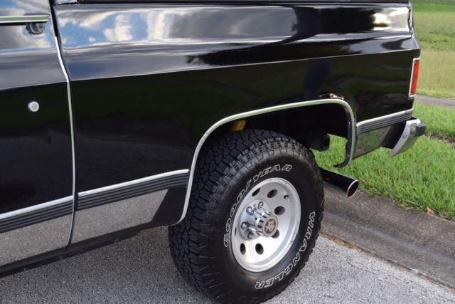1990 GMC Jimmy SLE Base Sport Utility 2-Door - photo 13