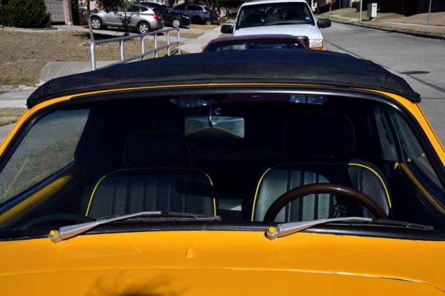 1966 Volkswagen Karmann Ghia Convertible - photo 9