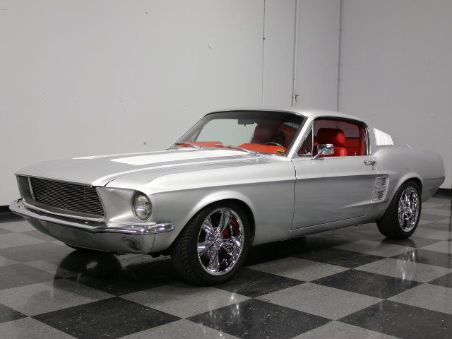 KILLER RESTOMOD, BUILT 5.0 FUELIE, GT40 HEADS, 5-SPEED, HEIDTS 4-LINK, 4-DISCS!! 1967 Ford Mustang Restomod