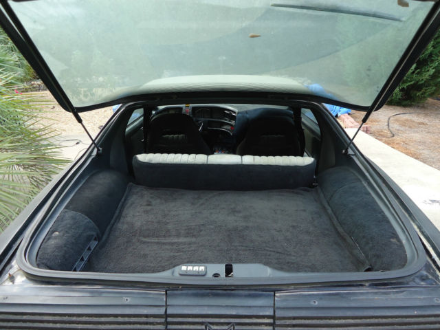 1982 Pontiac Firebird S/E Coupe 2-Door - photo 5